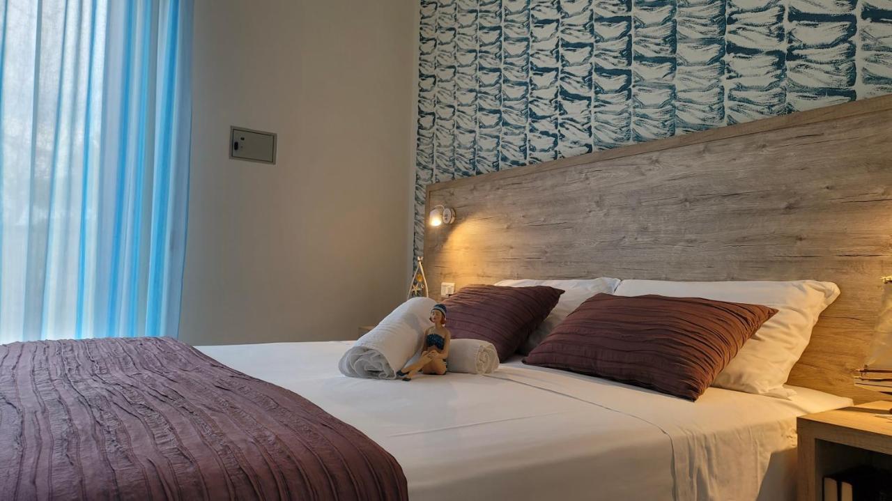 Hotel Adigrat Riccione Buitenkant foto