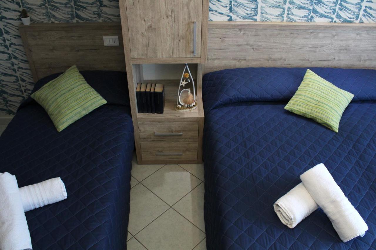 Hotel Adigrat Riccione Buitenkant foto