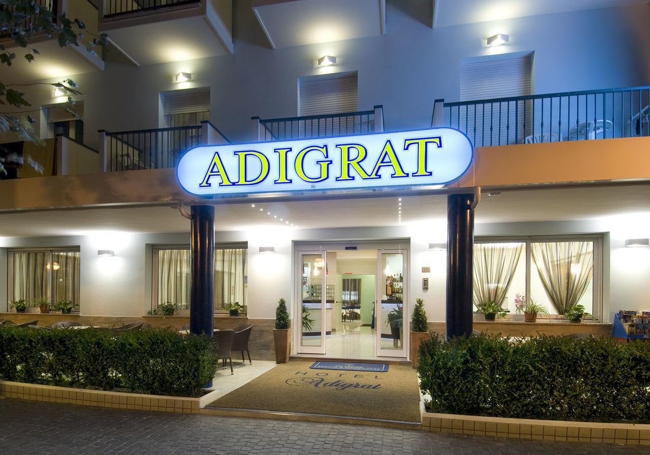 Hotel Adigrat Riccione Buitenkant foto